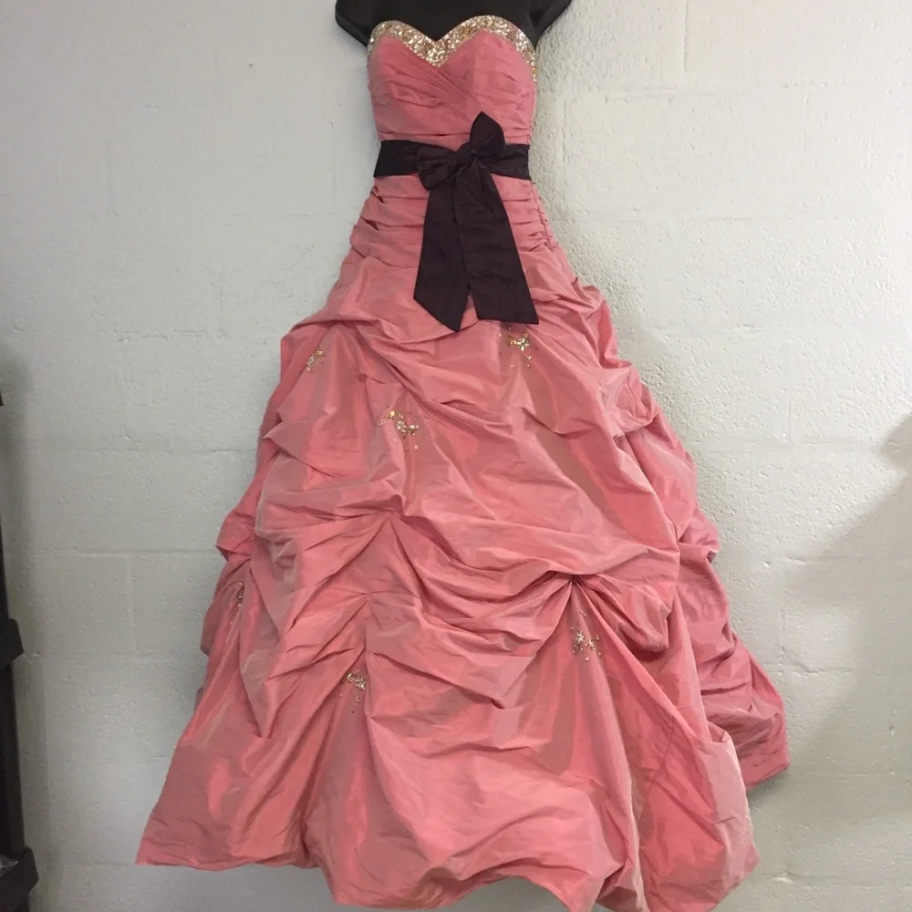 Alyce Designs Pink Victorian Steampunk Formal size 4 - Picture 1 of 10